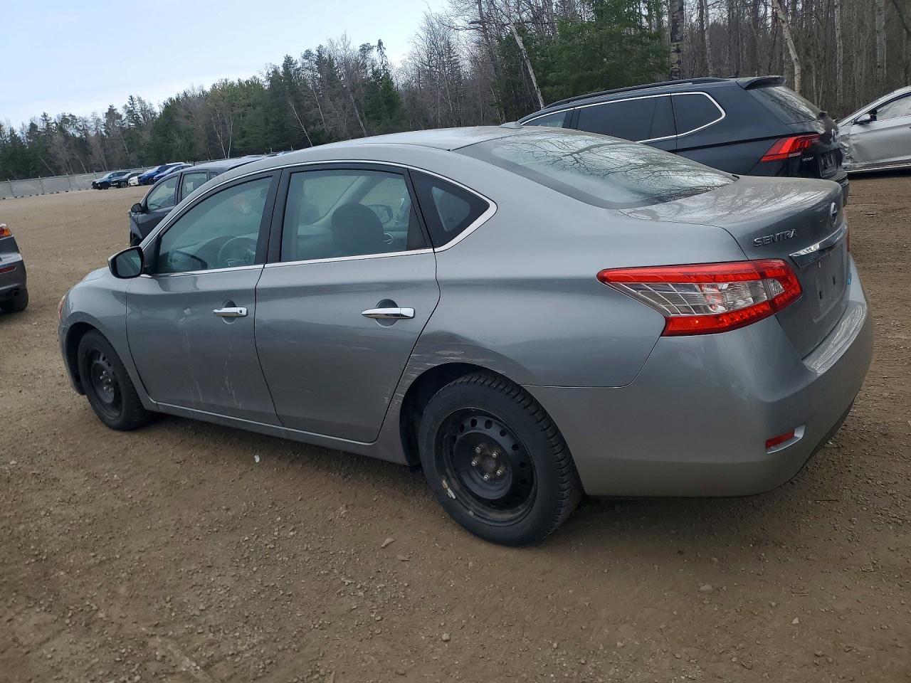2013 NISSAN SENTRA S photo 4