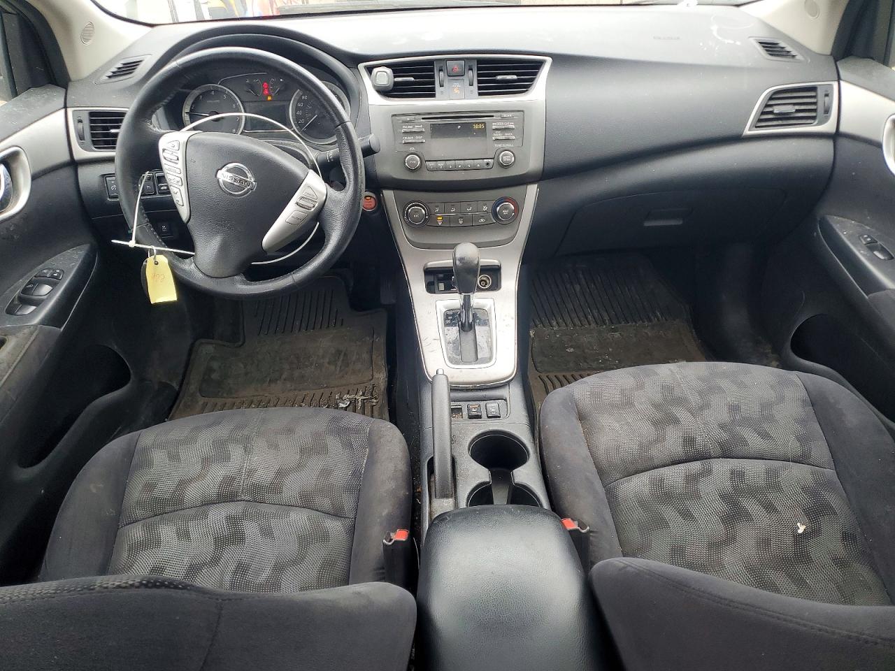 2013 NISSAN SENTRA S photo 22