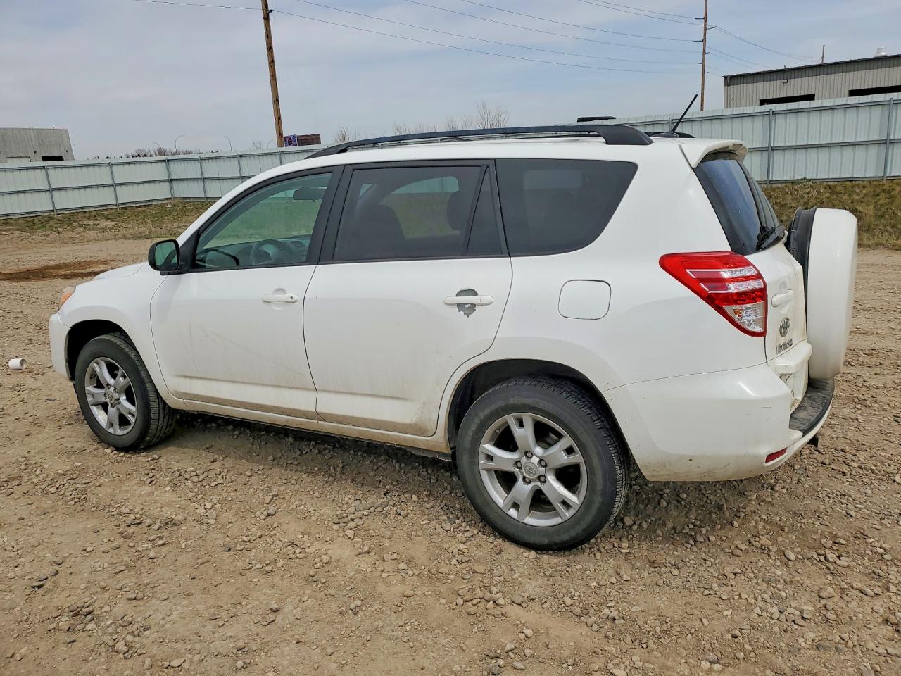 2012 TOYOTA RAV4 photo 4