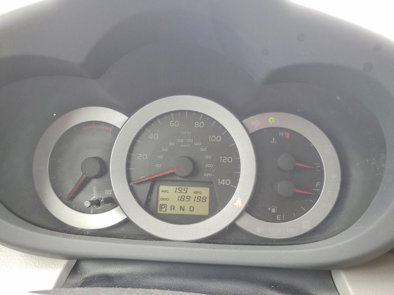 2012 TOYOTA RAV4 photo 25