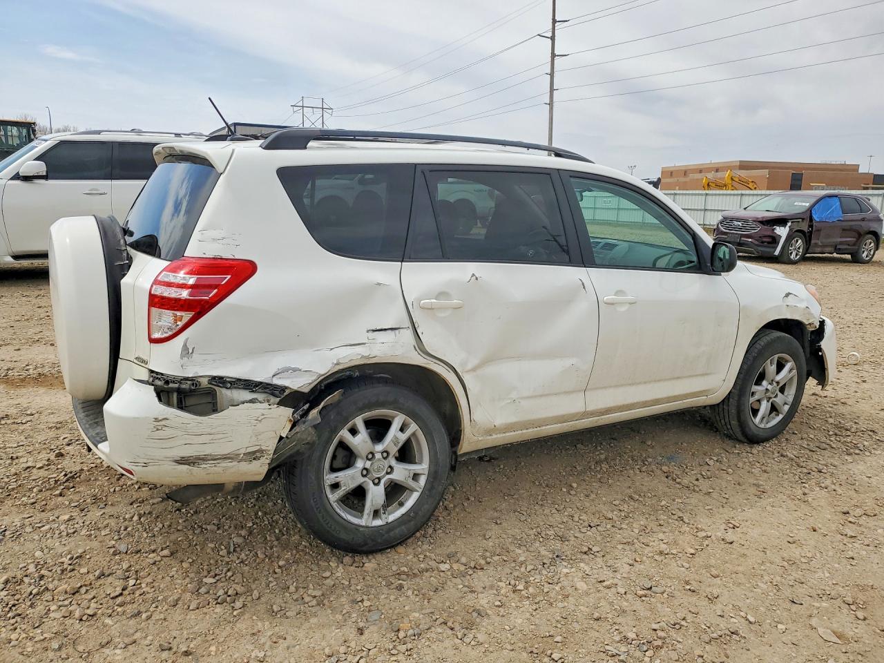 2012 TOYOTA RAV4 photo 7