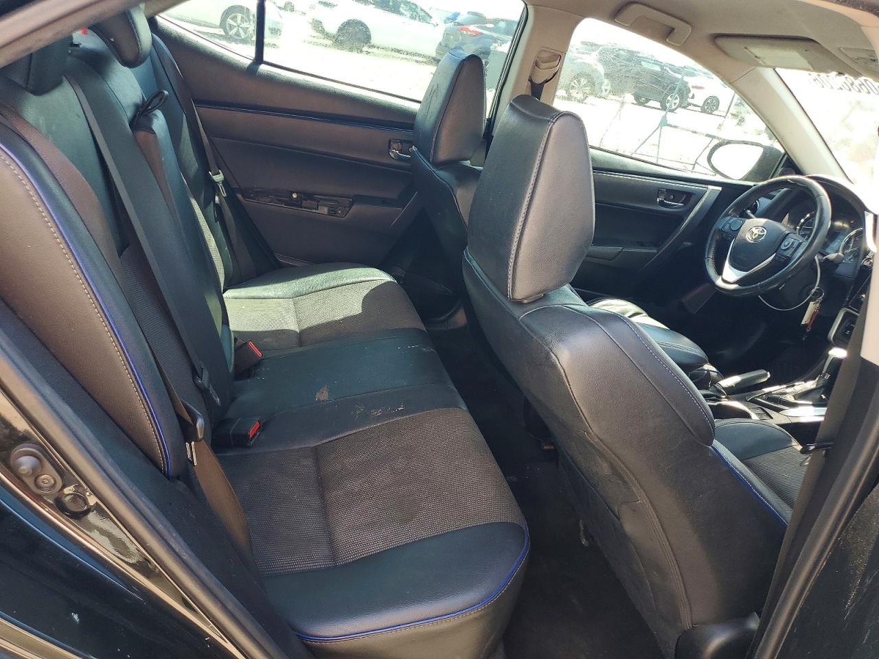 2018 TOYOTA COROLLA SE photo 28