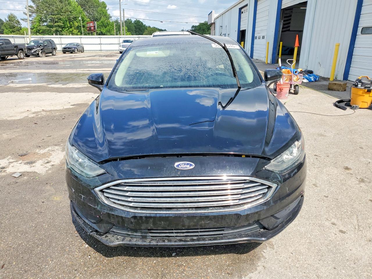 2017 FORD FUSION S photo 9