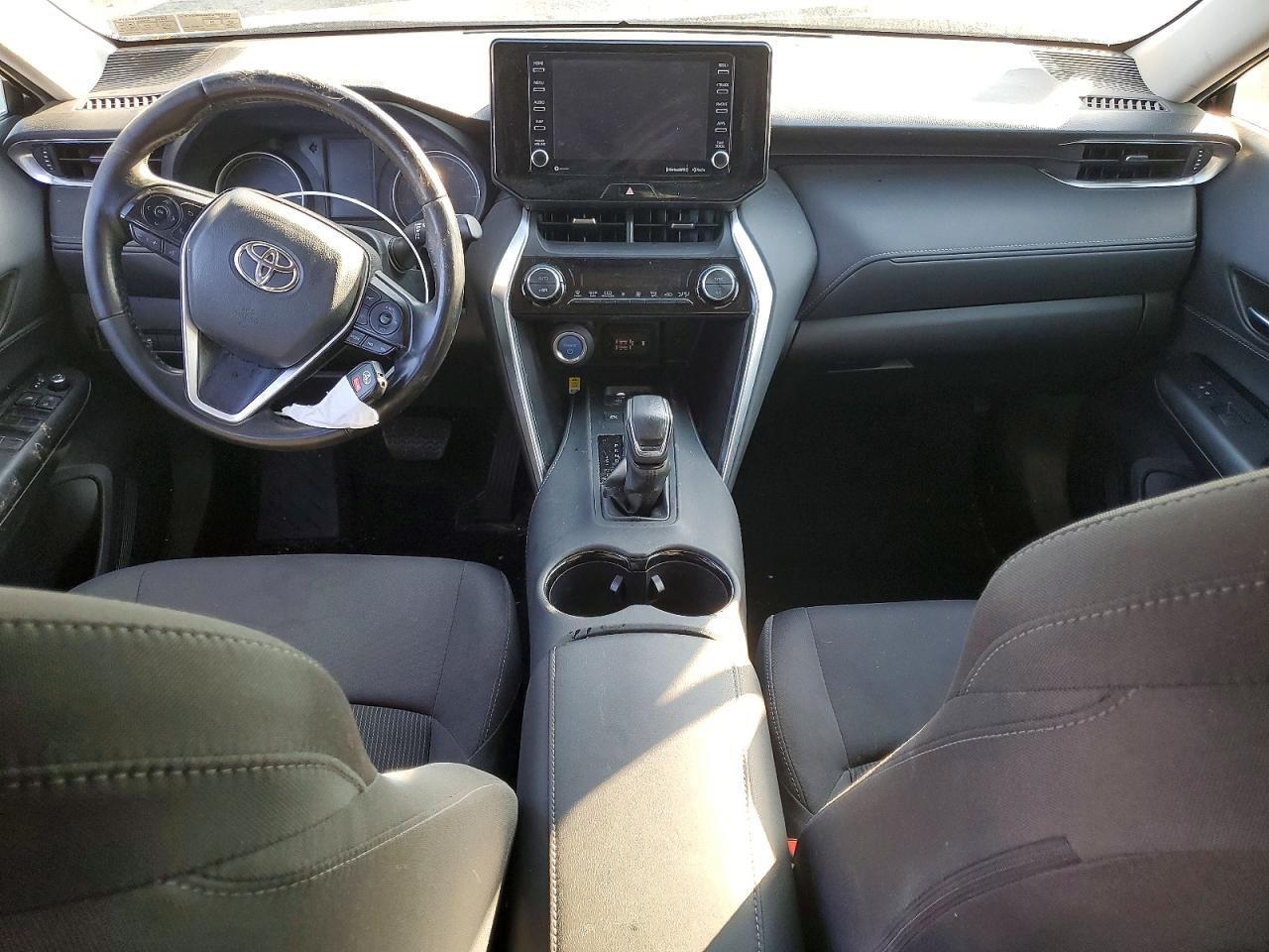 2022 TOYOTA VENZA photo 8