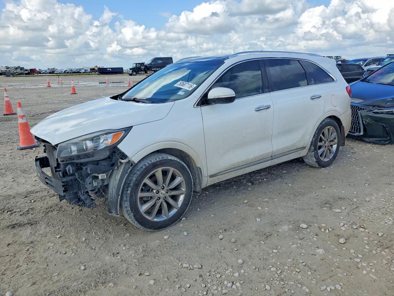 2016 KIA SORENTO
