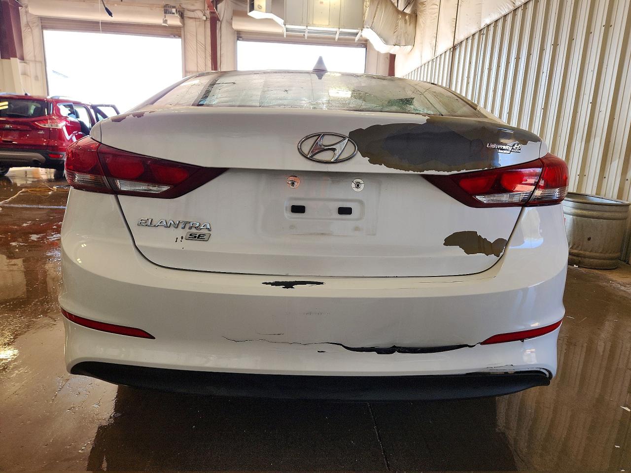 2017 HYUNDAI ELANTRA SE photo 11