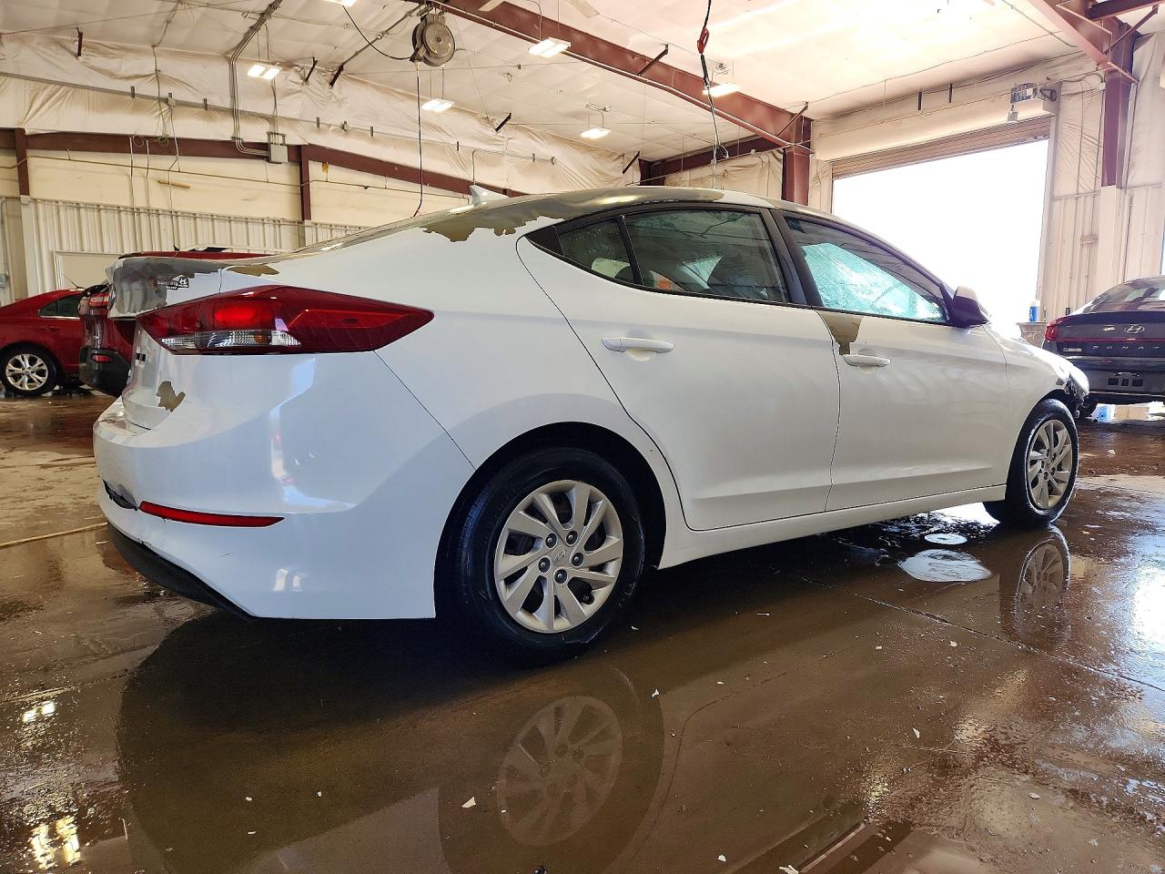 2017 HYUNDAI ELANTRA SE photo 5