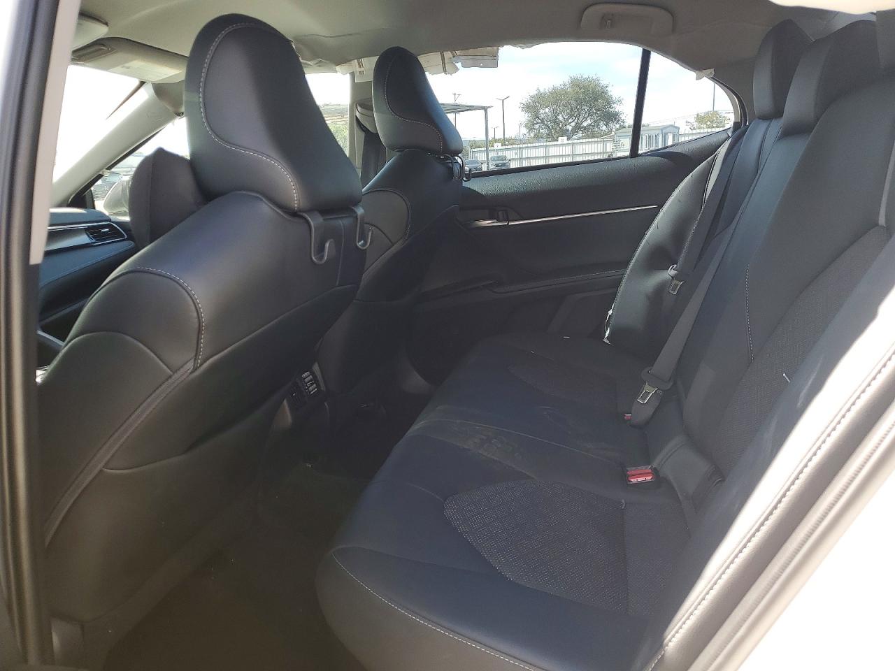 2022 TOYOTA CAMRY XSE photo 10