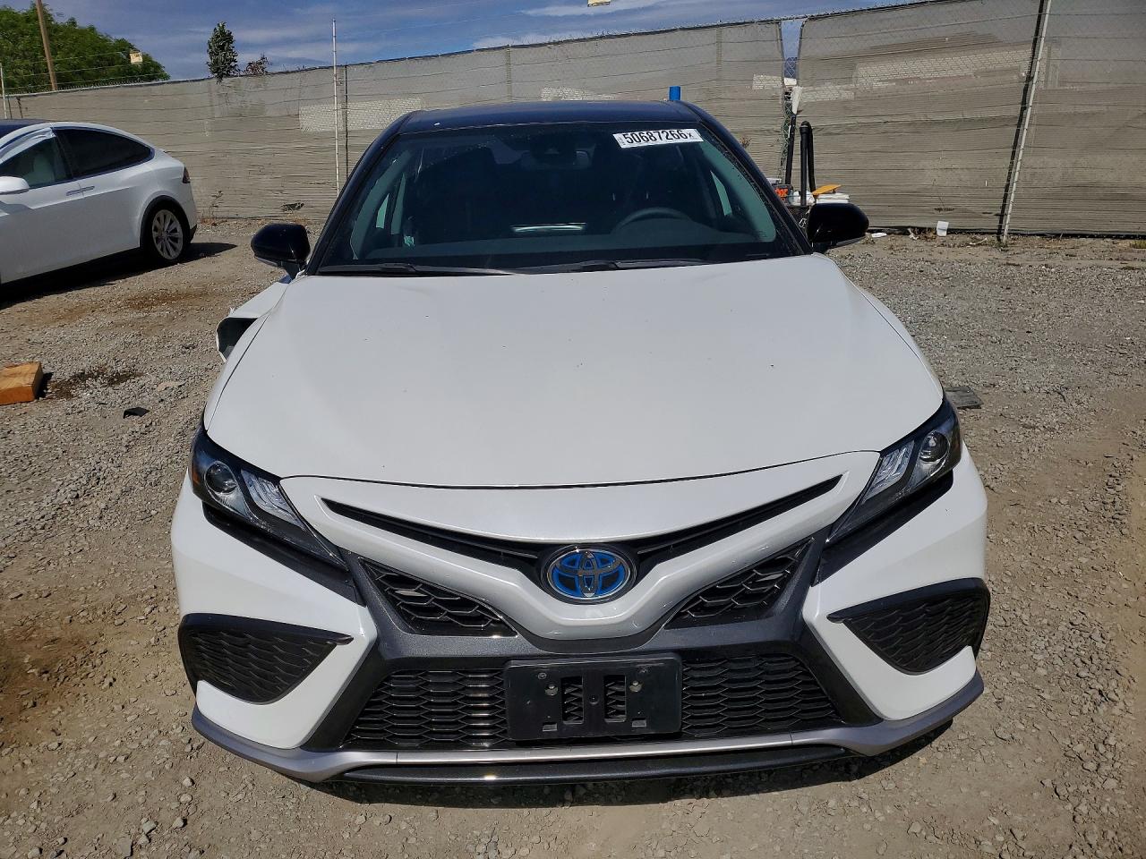 2022 TOYOTA CAMRY XSE photo 5