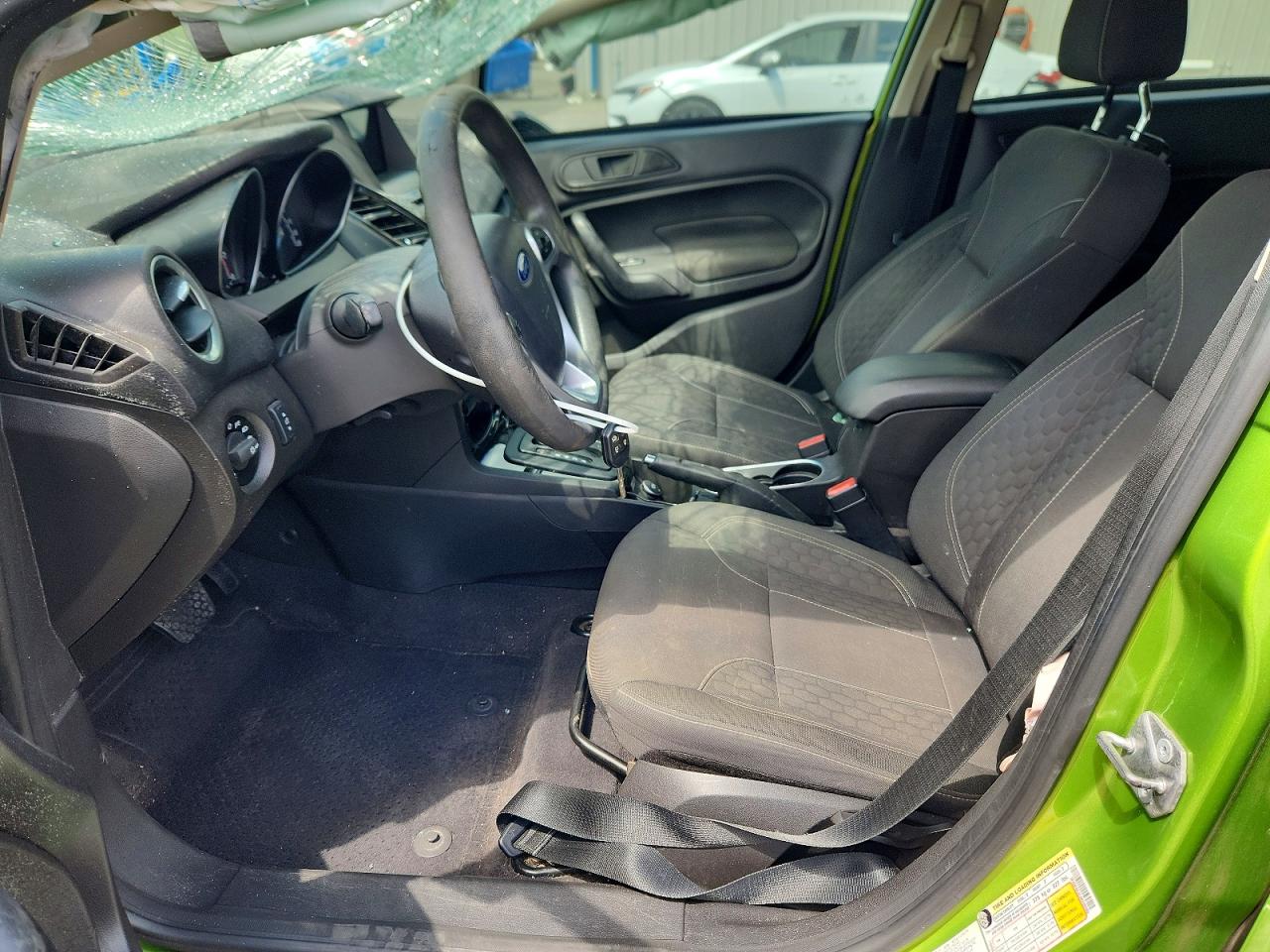 2018 FORD FIESTA SE photo 7