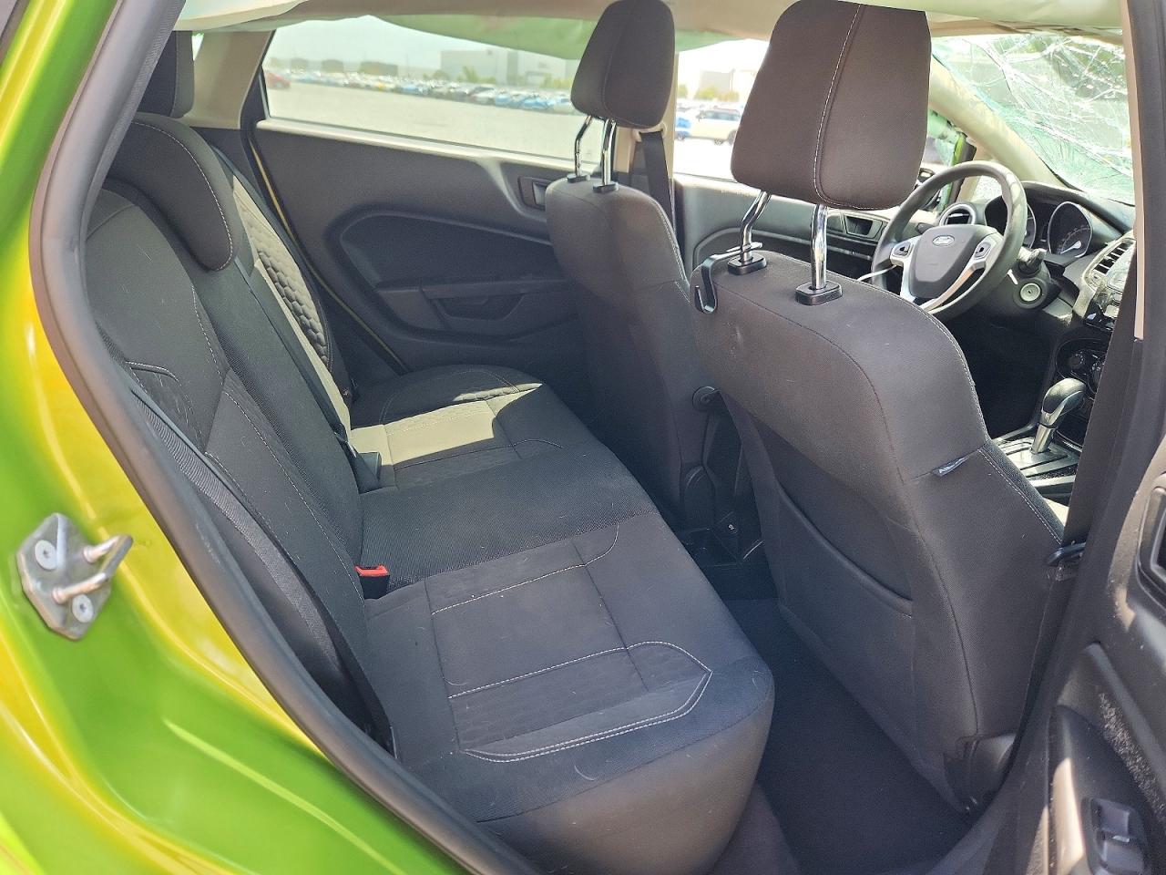 2018 FORD FIESTA SE photo 10