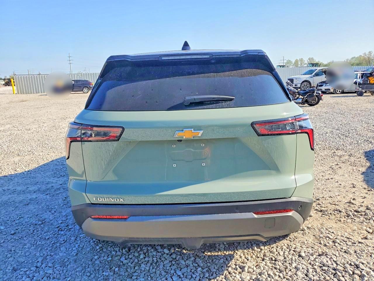 2026 CHEVROLET EQUINOX LT photo 16