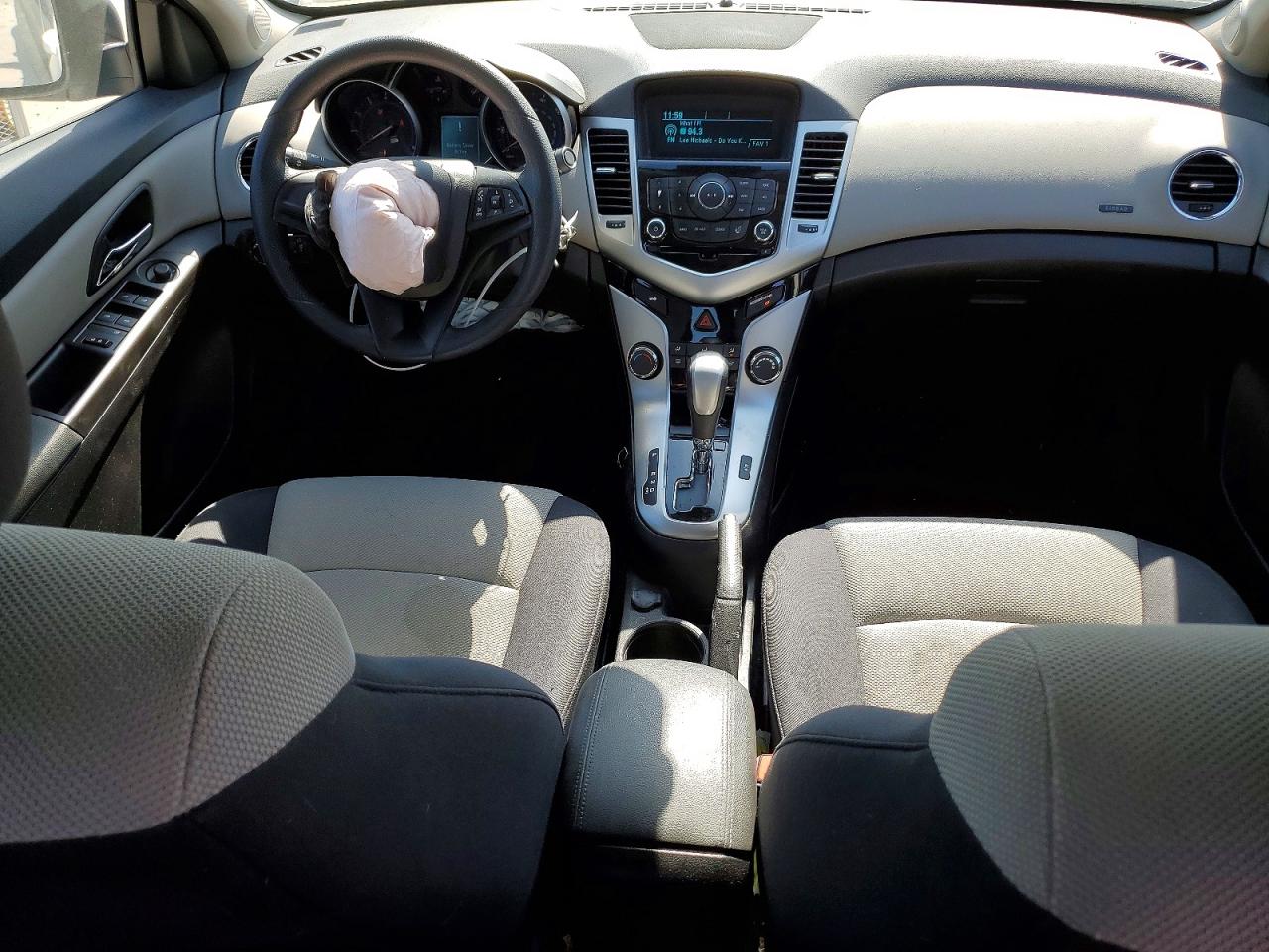 2016 CHEVROLET CRUZE LIMITED LS photo 22