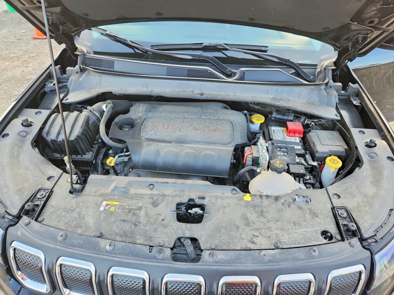2022 JEEP COMPASS photo 12