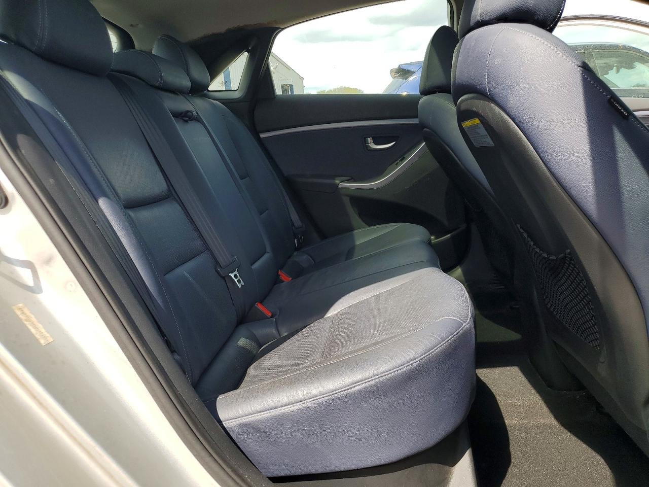 2013 HYUNDAI ELANTRA GT BASE photo 28