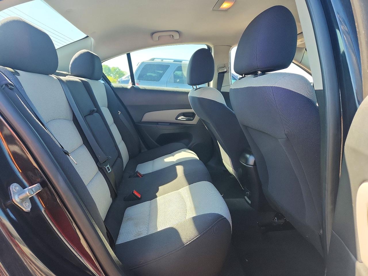 2014 CHEVROLET CRUZE LS photo 19
