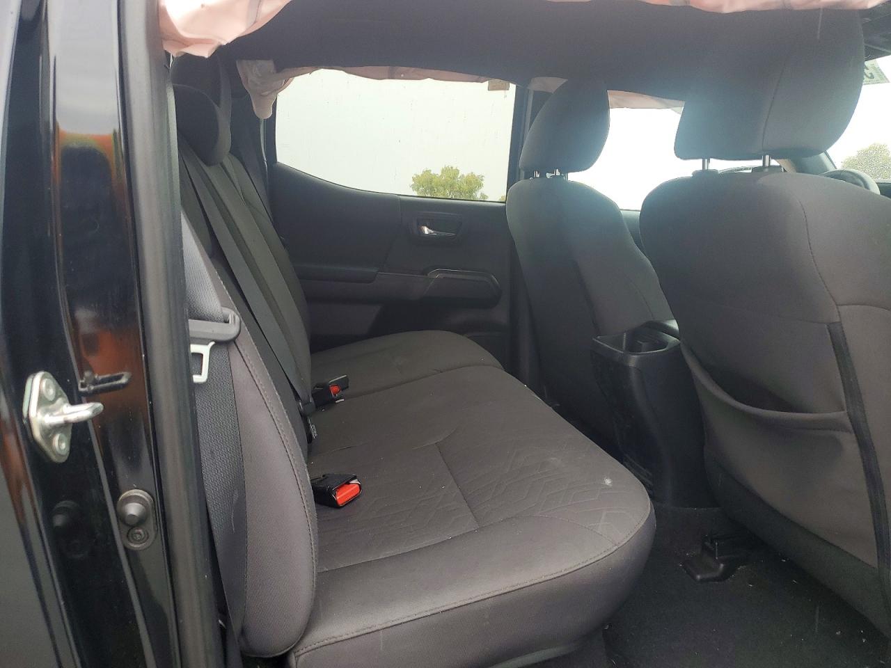 2019 TOYOTA TACOMA TRD OFF-ROAD photo 19