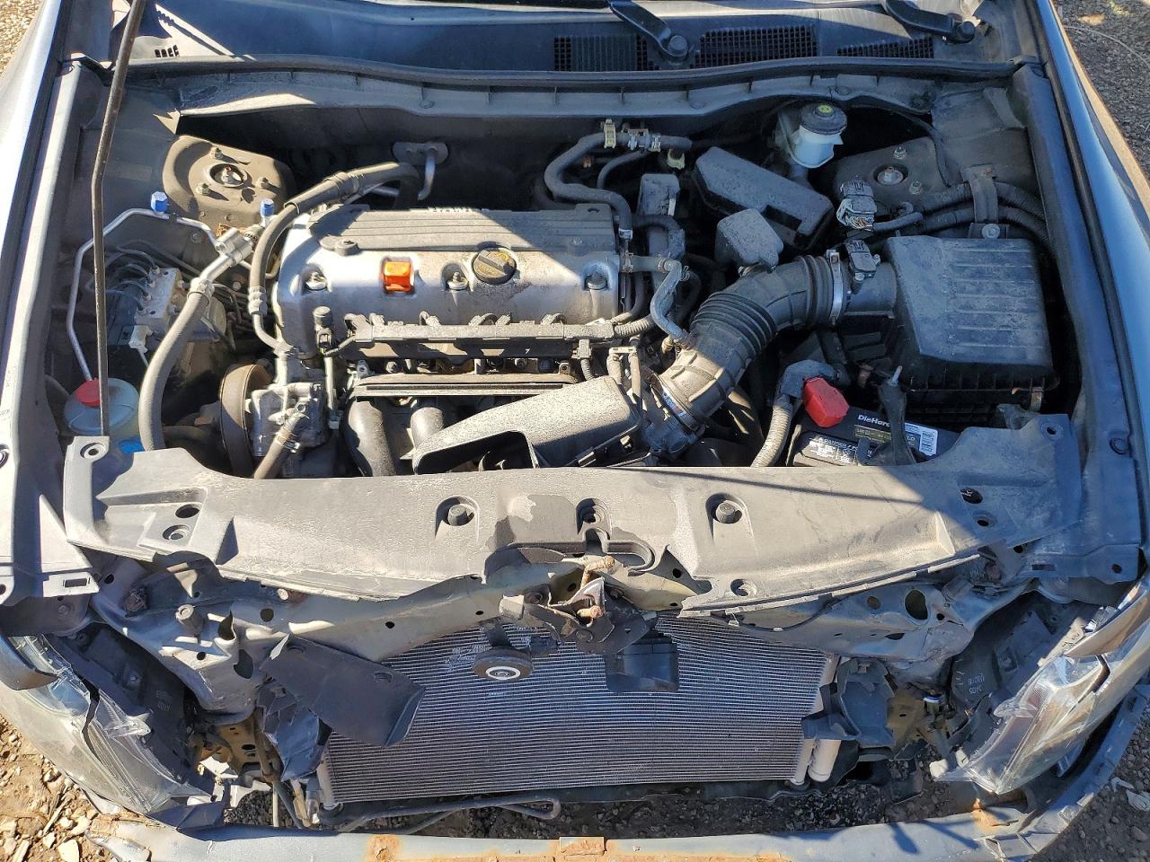 2012 HONDA ACCORD LX photo 31