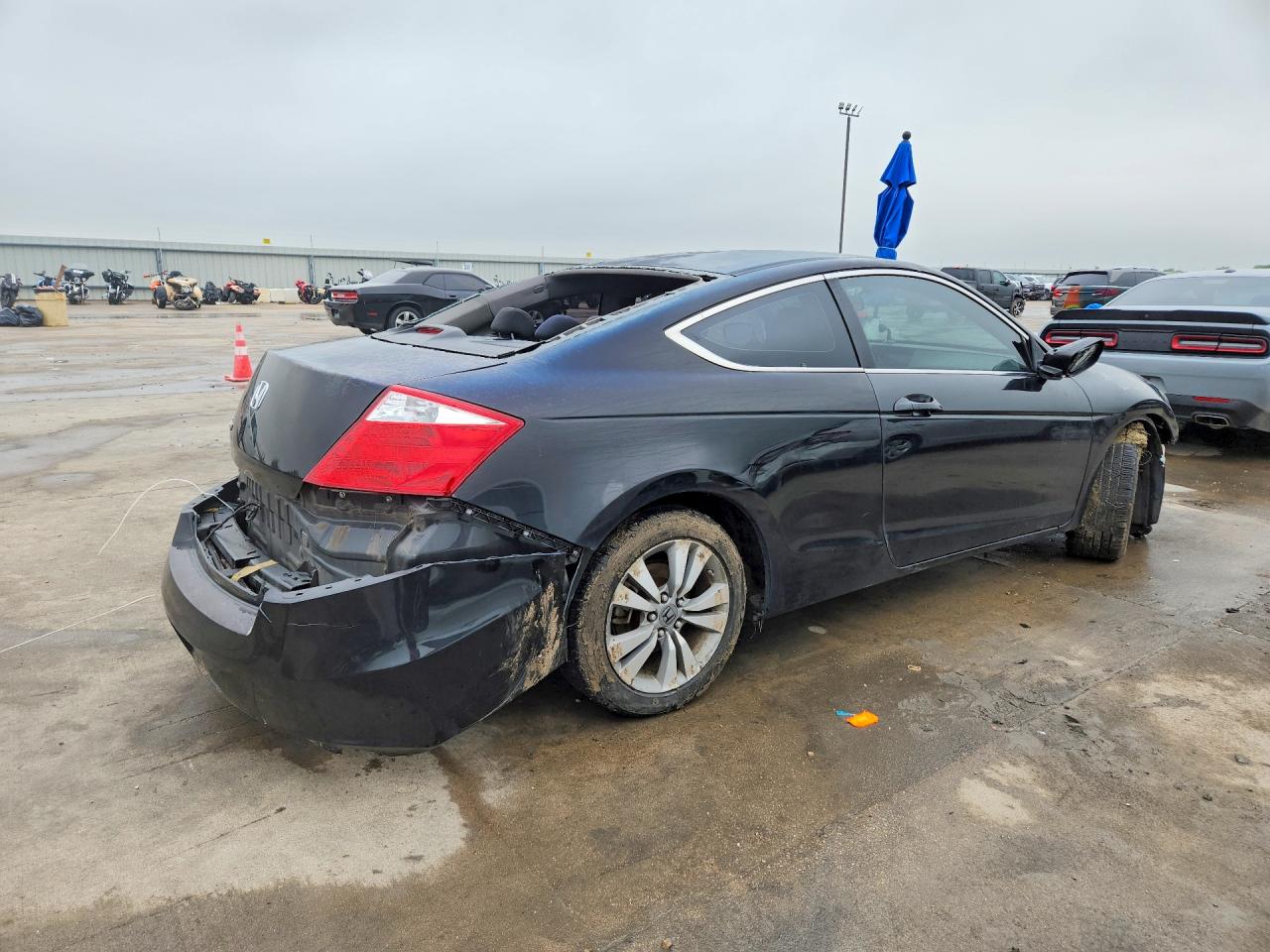 2009 HONDA ACCORD LX photo 5
