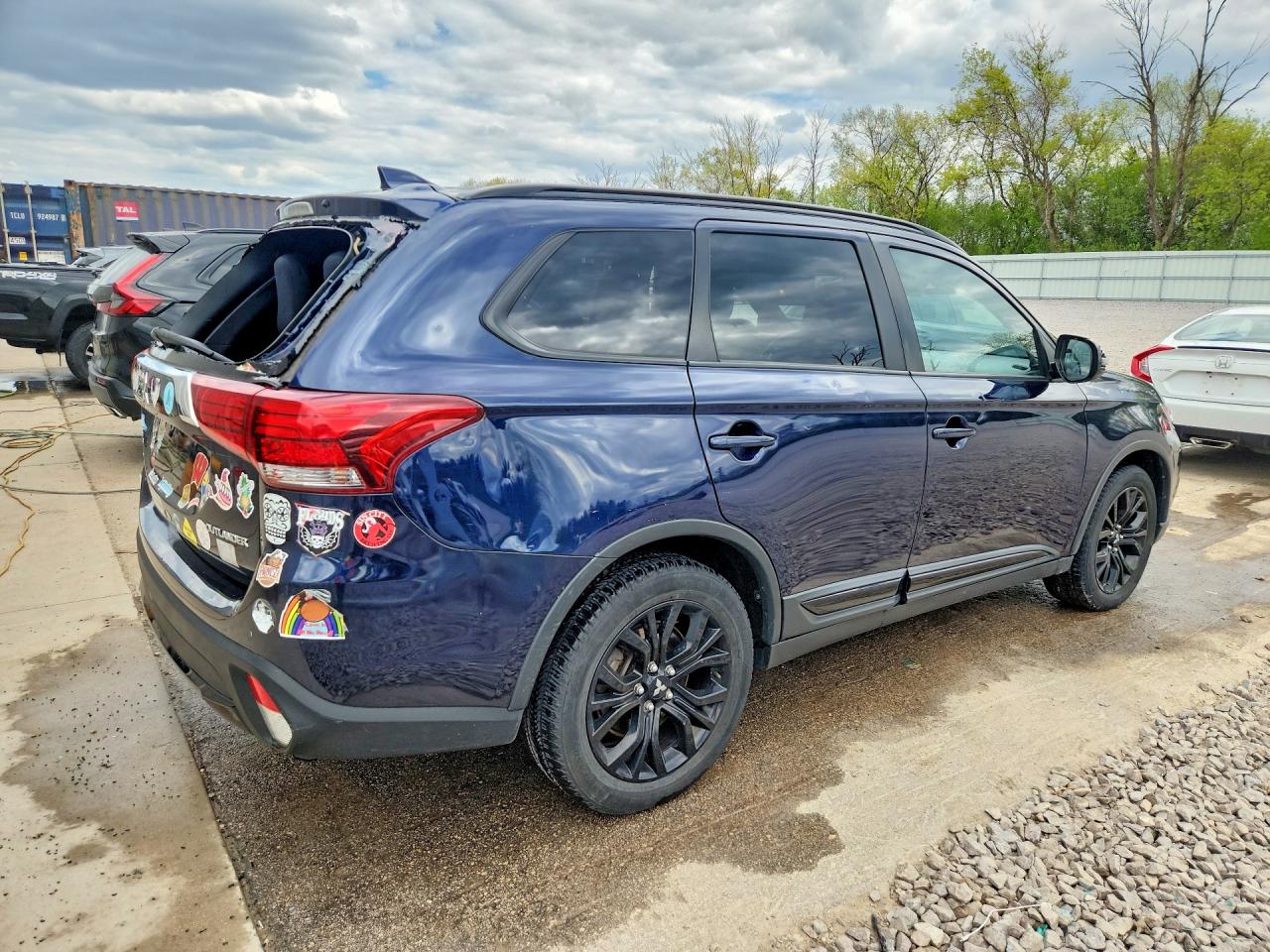 2018 MITSUBISHI OUTLANDER SE photo 5