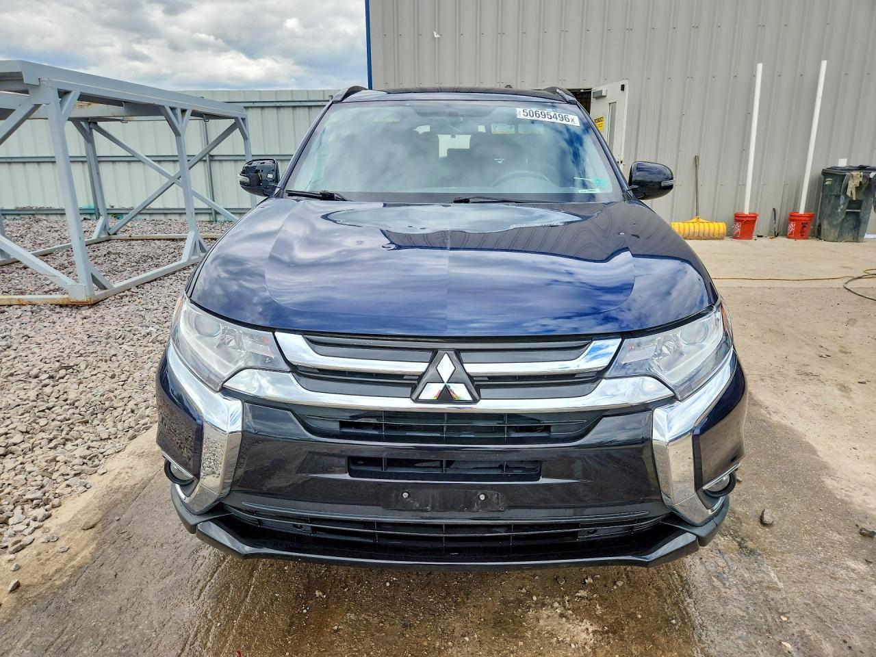 2018 MITSUBISHI OUTLANDER SE photo 9