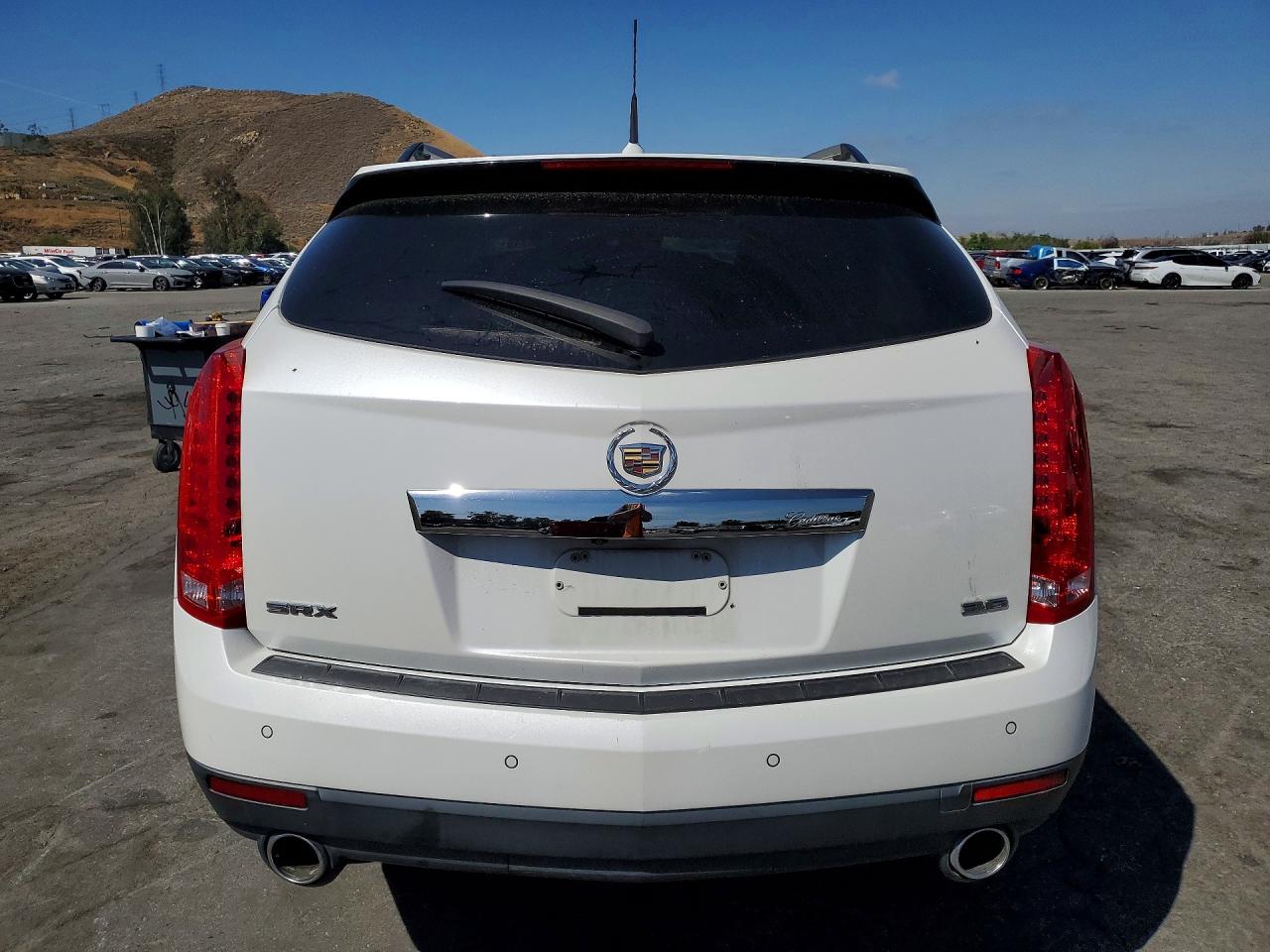 2013 CADILLAC SRX LUXURY COLLECTION photo 6