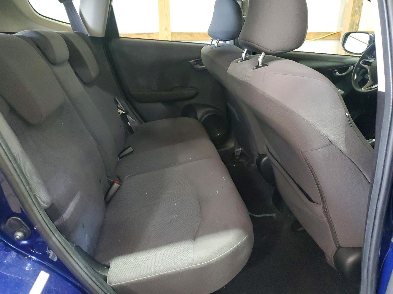2013 HONDA FIT photo 28
