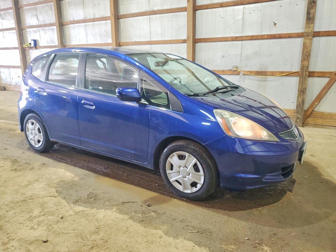 2013 HONDA FIT photo 10