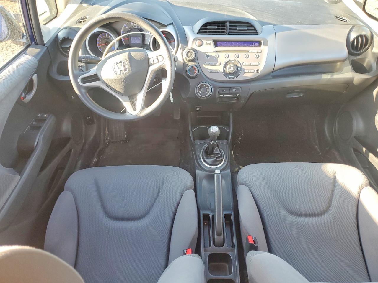 2013 HONDA FIT photo 22