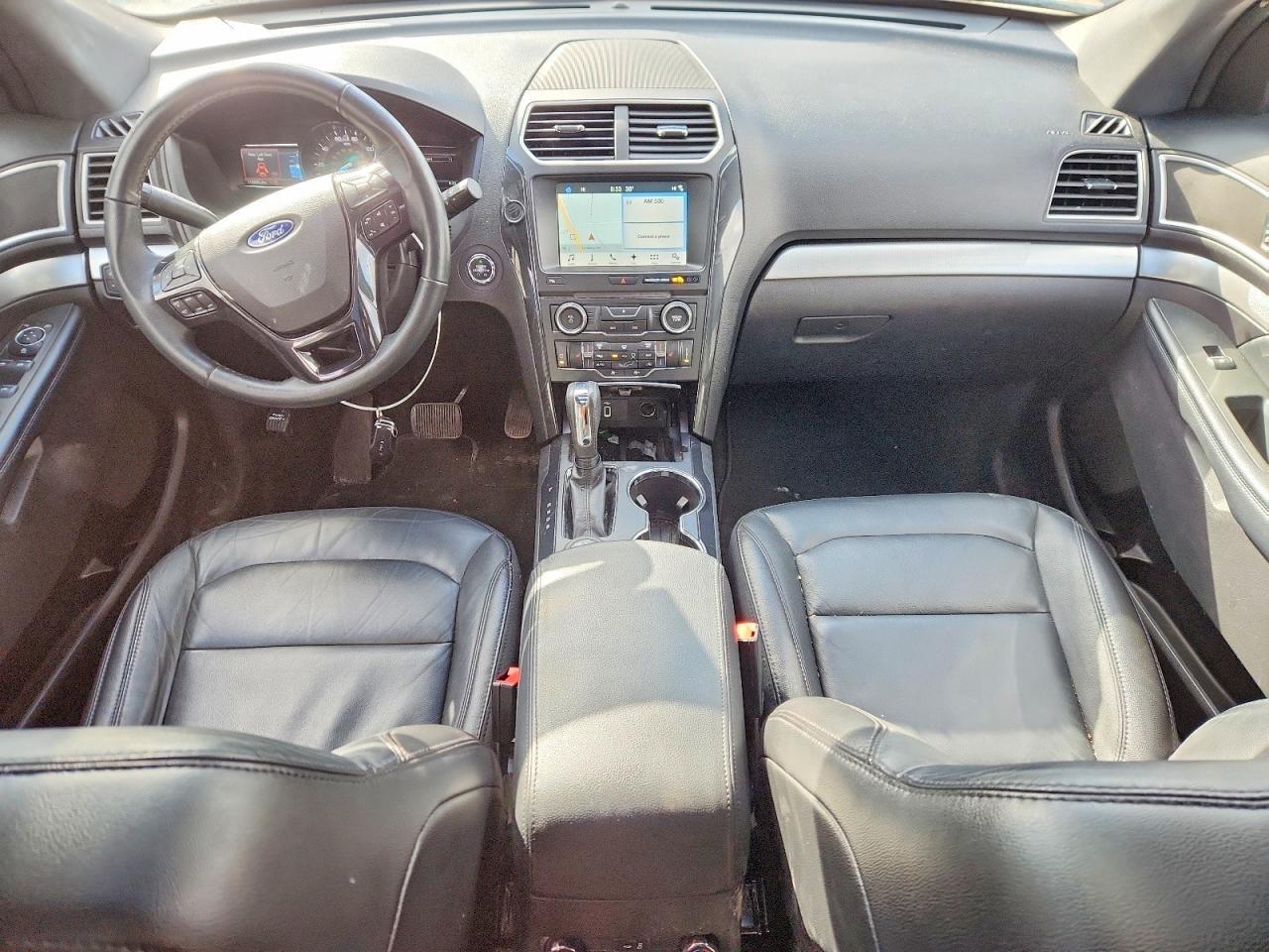2017 FORD EXPLORER XLT photo 15