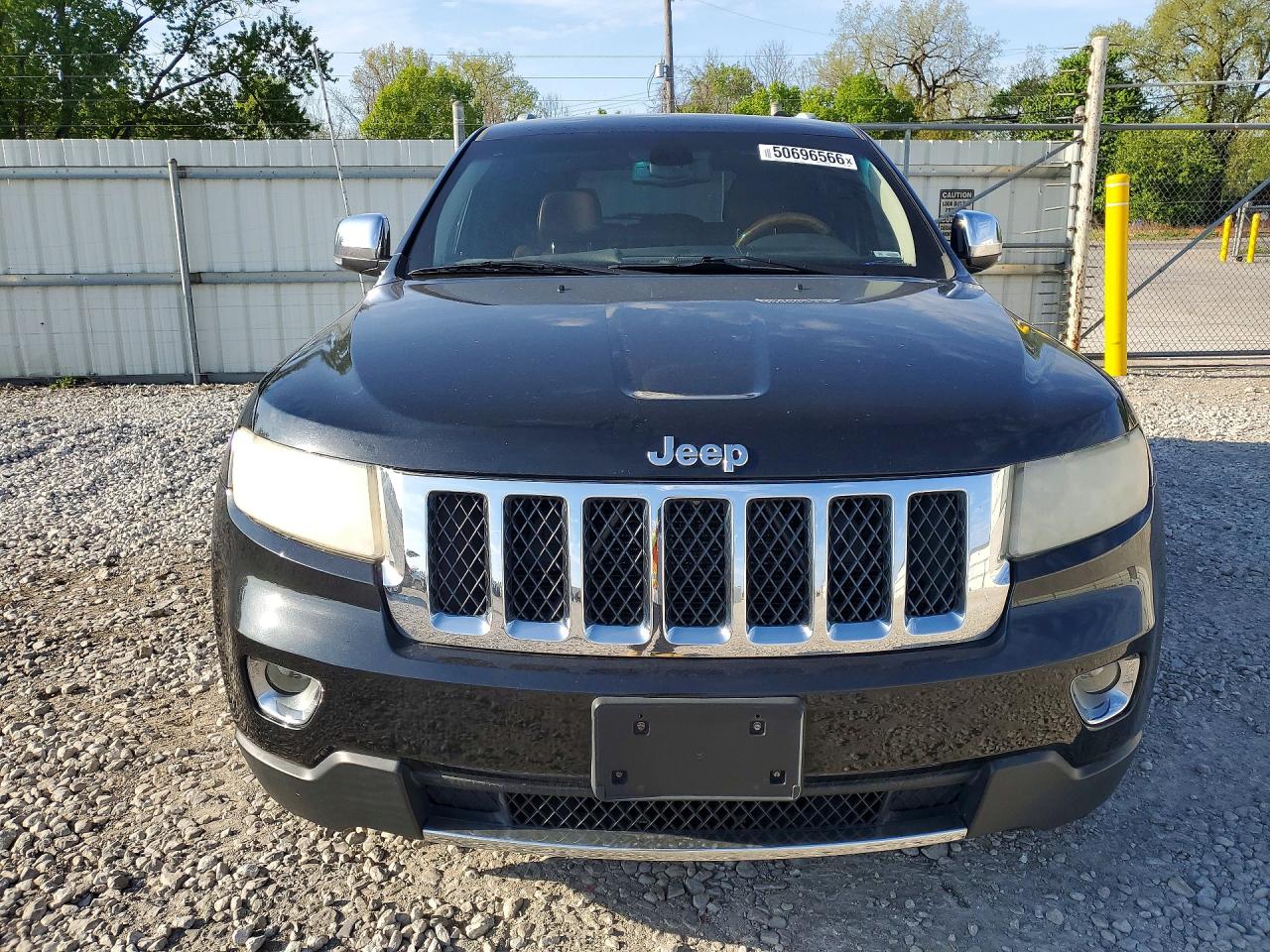 2012 JEEP GRAND CHEROKEE OVERLAND photo 9