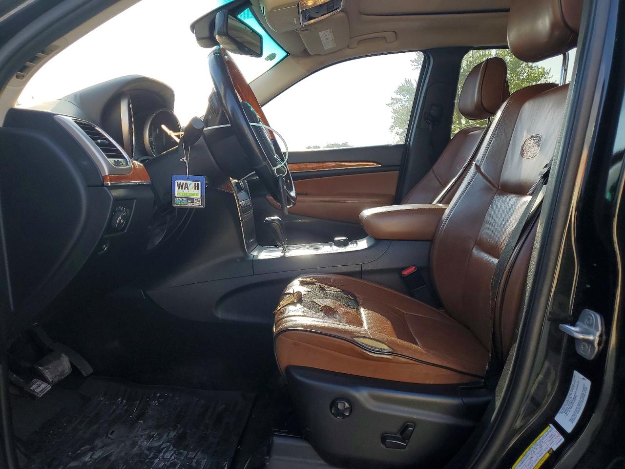2012 JEEP GRAND CHEROKEE OVERLAND photo 13