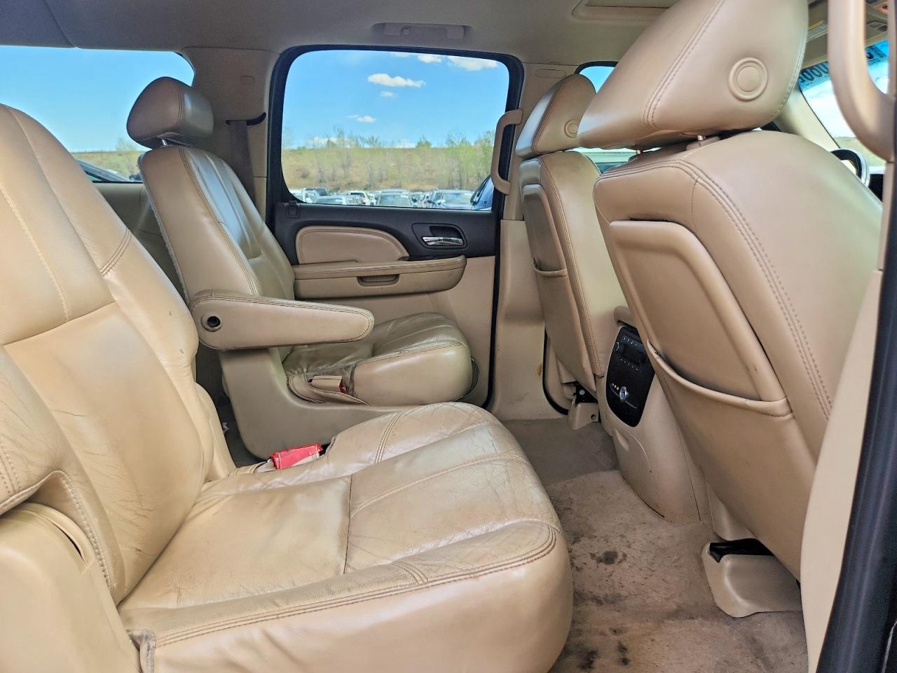 2007 GMC YUKON XL DENALI photo 11