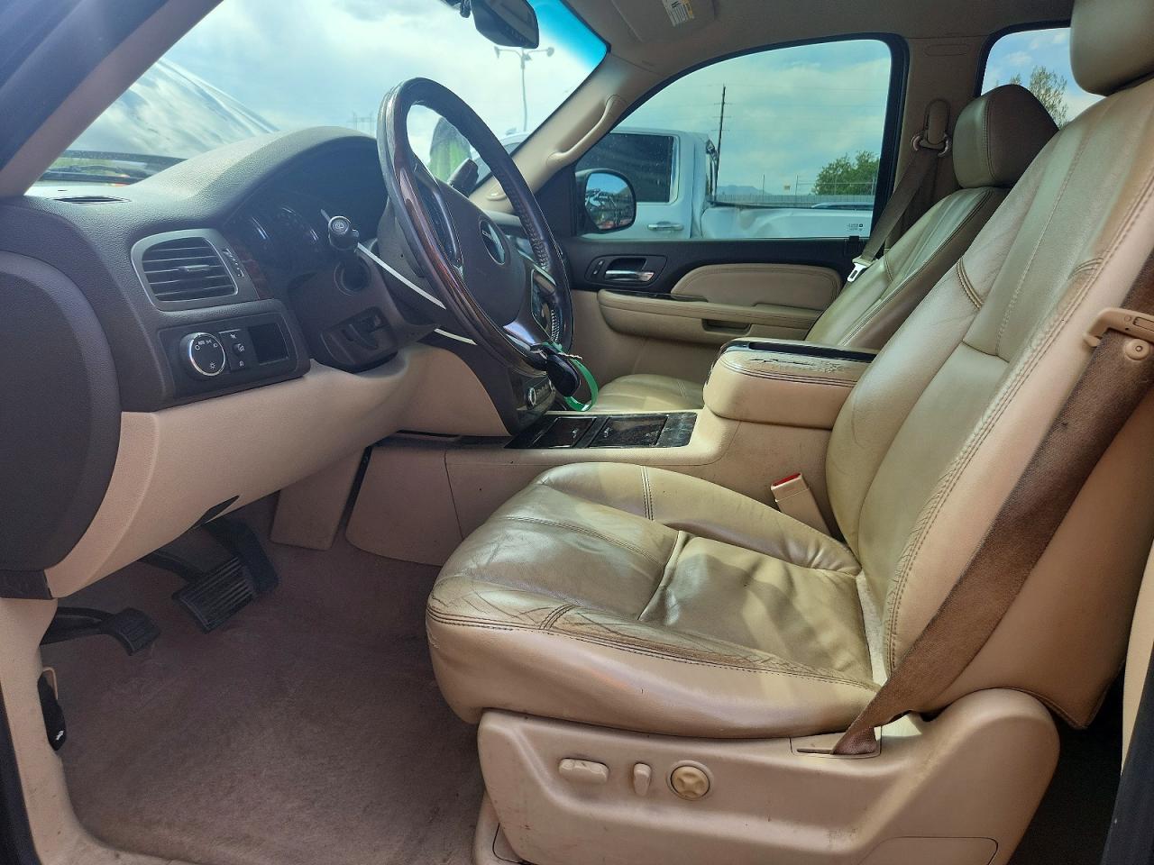 2007 GMC YUKON XL DENALI photo 7
