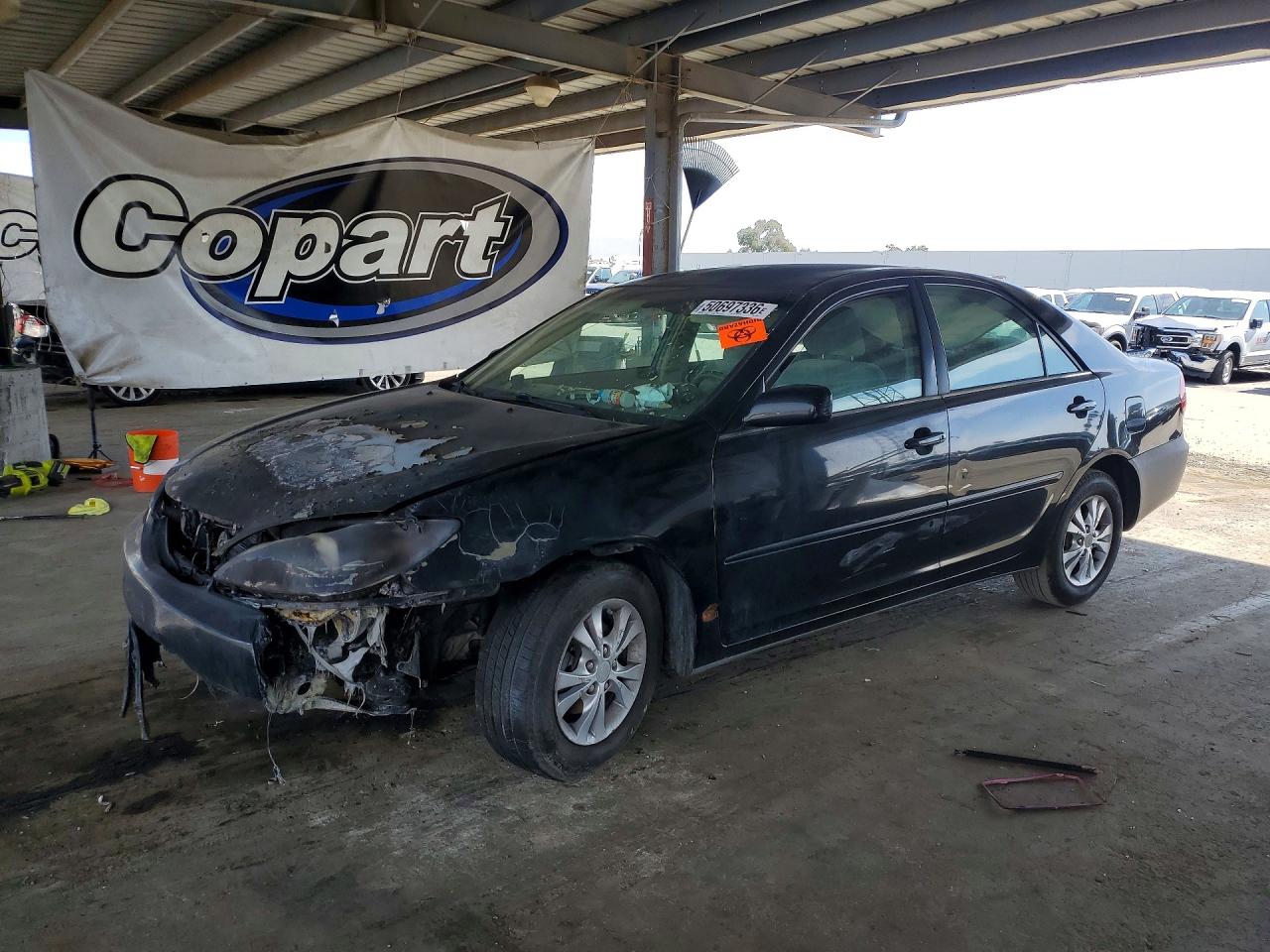 2004 TOYOTA CAMRY