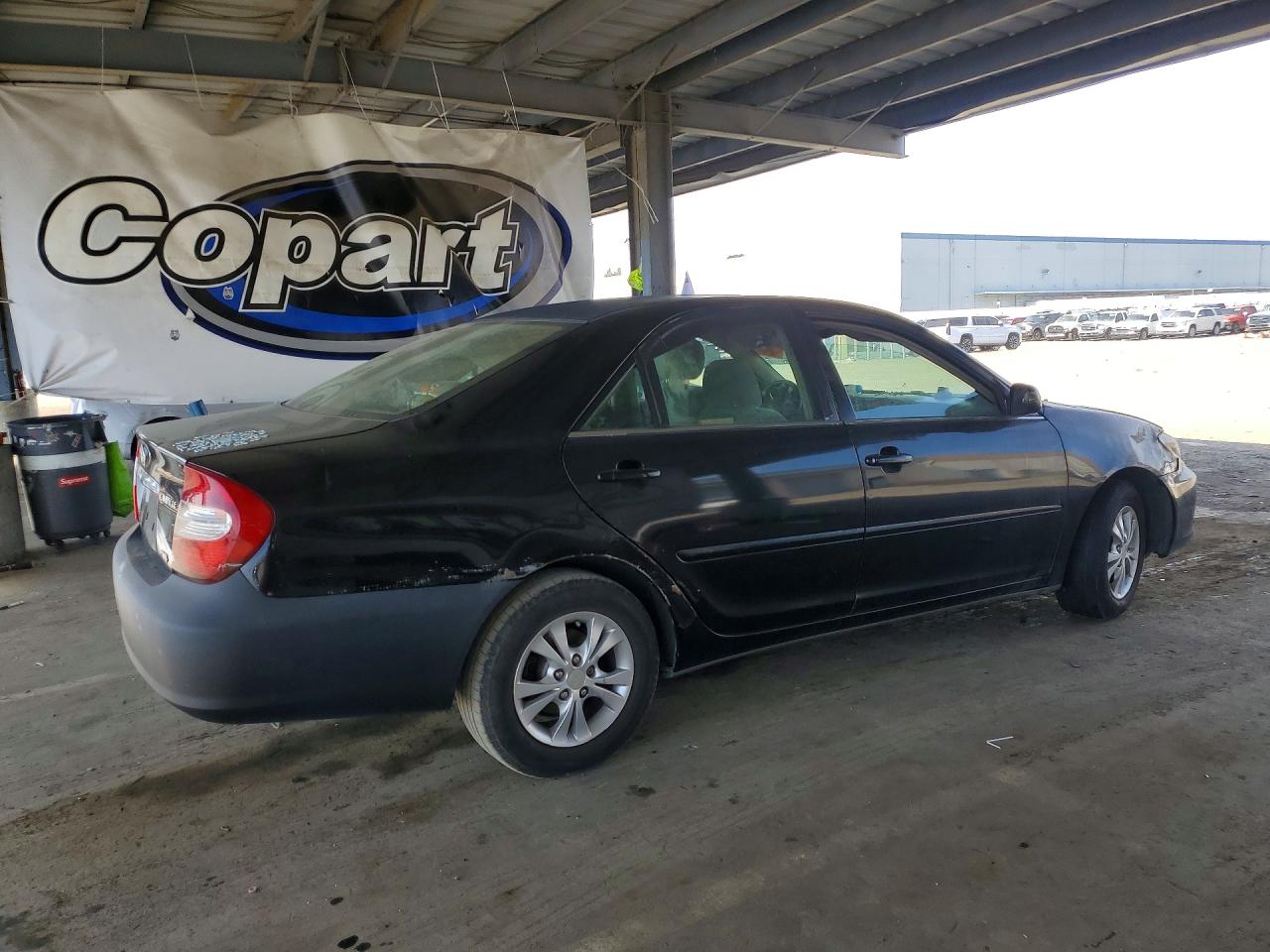 2004 TOYOTA CAMRY LE V6 photo 7