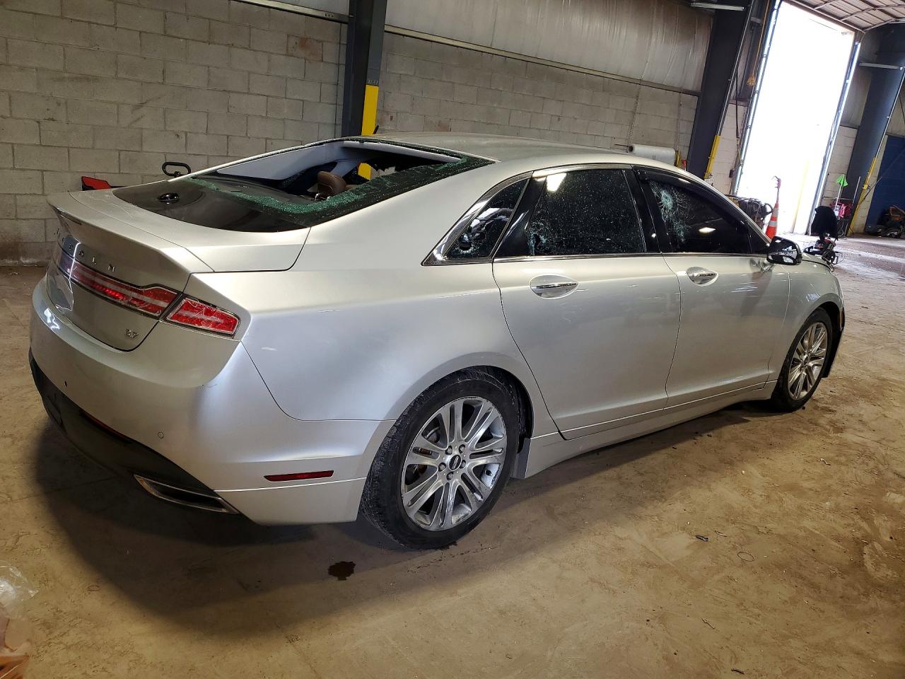 2014 LINCOLN MKZ photo 5