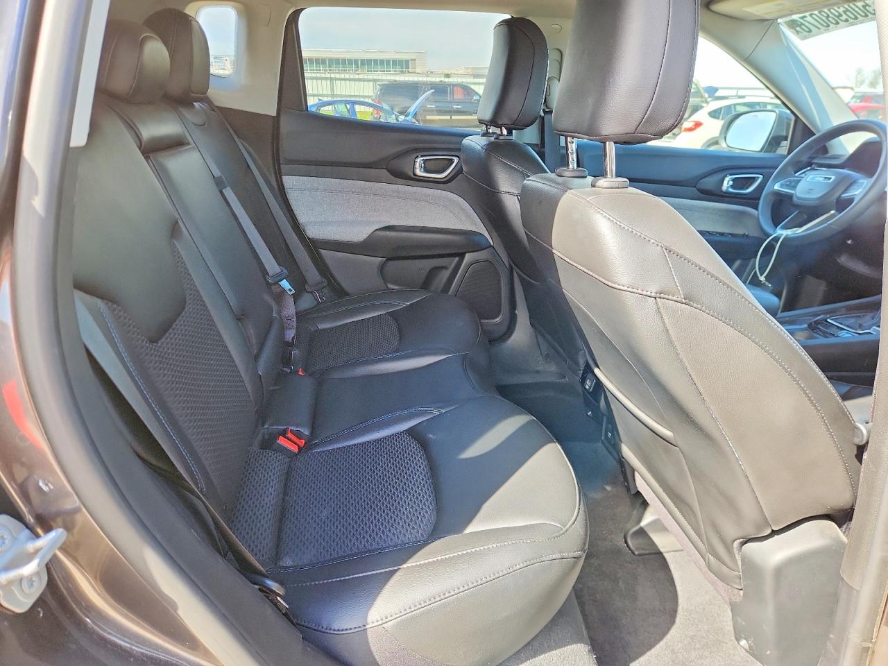 2022 JEEP COMPASS LATITUDE photo 19