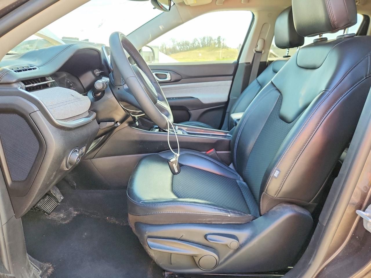 2022 JEEP COMPASS LATITUDE photo 13
