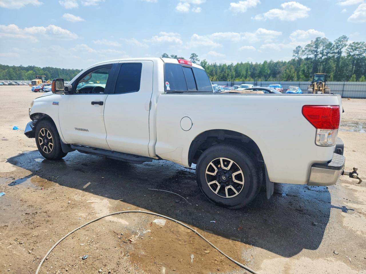 2011 TOYOTA TUNDRA DOUBLE CAB SR5 photo 3