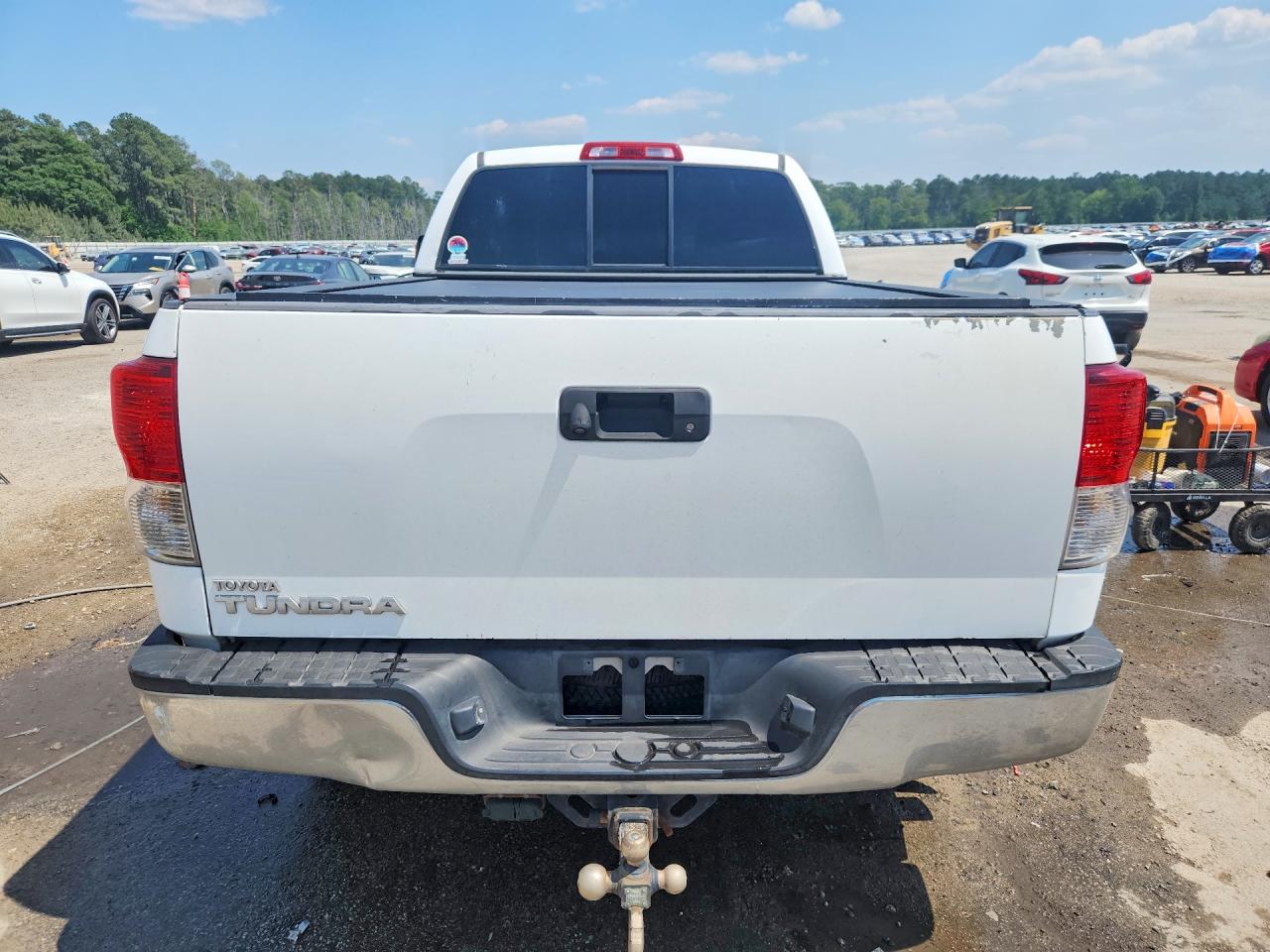 2011 TOYOTA TUNDRA DOUBLE CAB SR5 photo 11