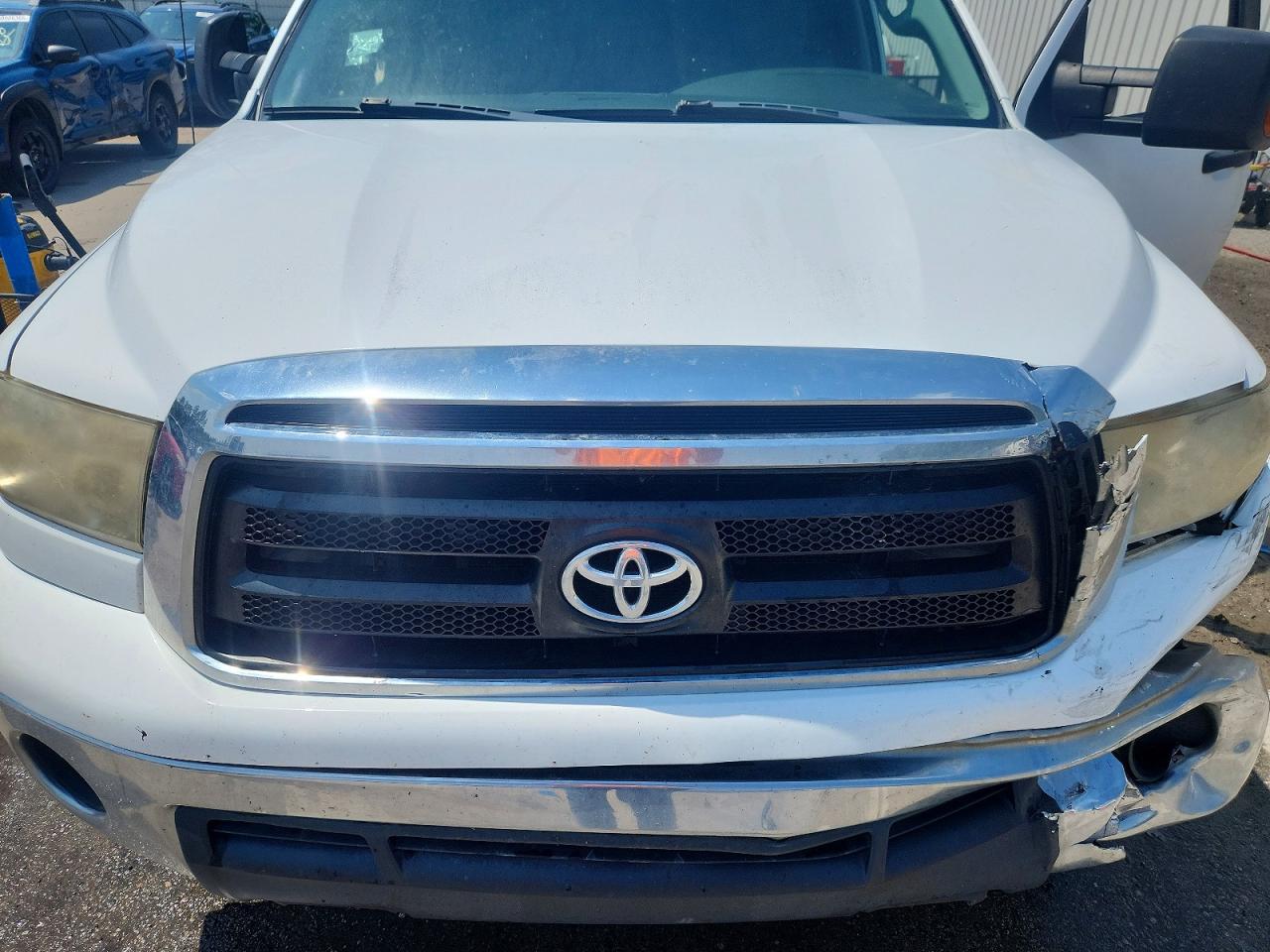 2011 TOYOTA TUNDRA DOUBLE CAB SR5 photo 21