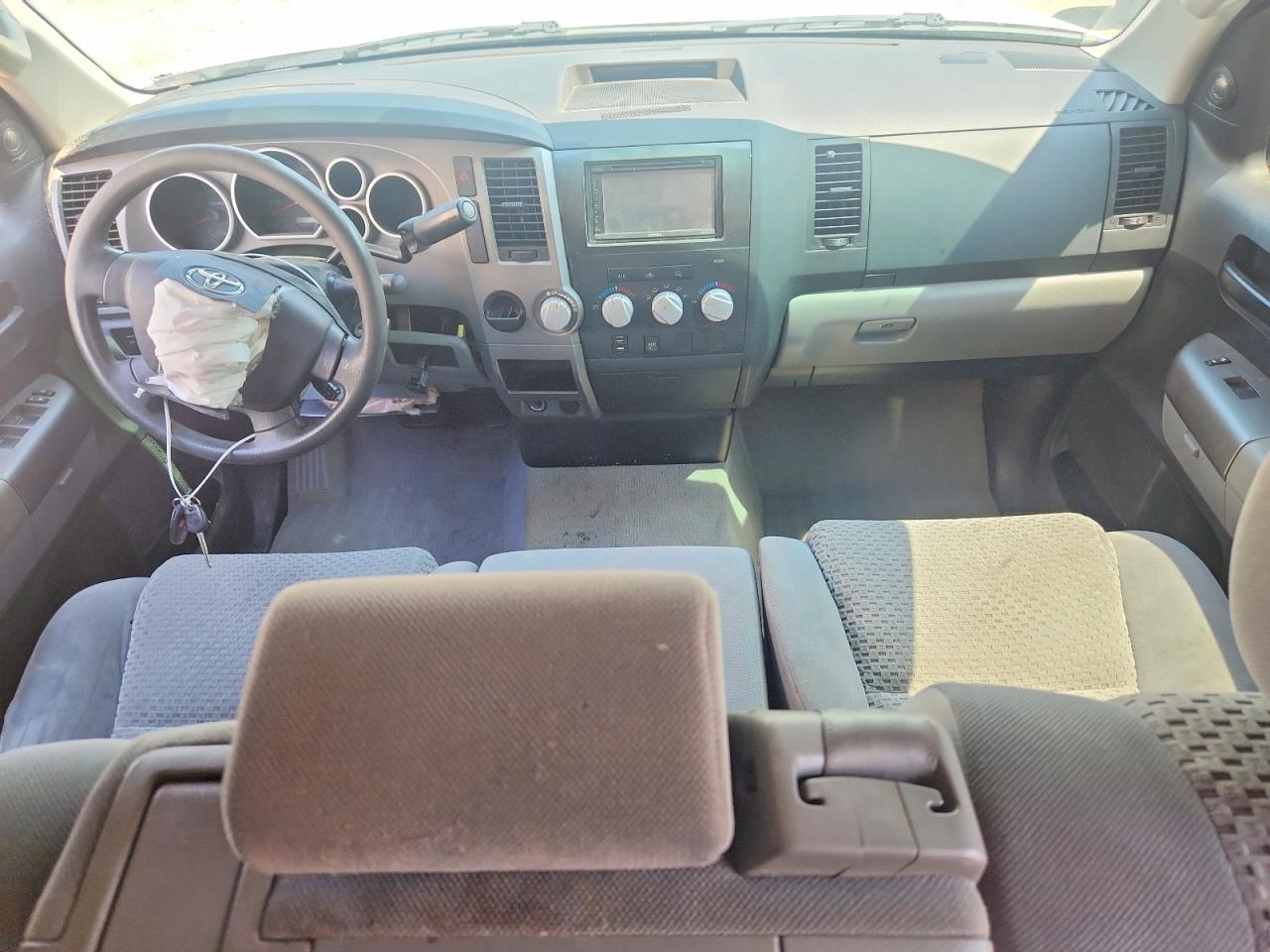 2011 TOYOTA TUNDRA DOUBLE CAB SR5 photo 15