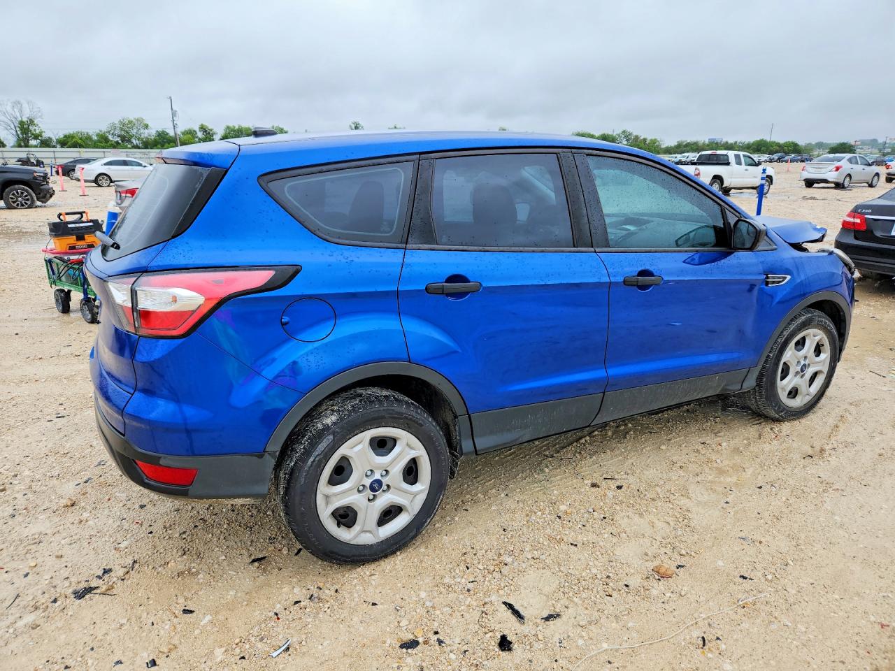 2017 FORD ESCAPE S photo 7