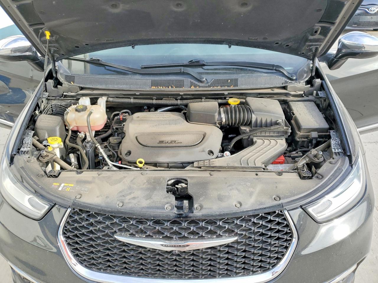 2023 CHRYSLER PACIFICA LIMITED photo 23