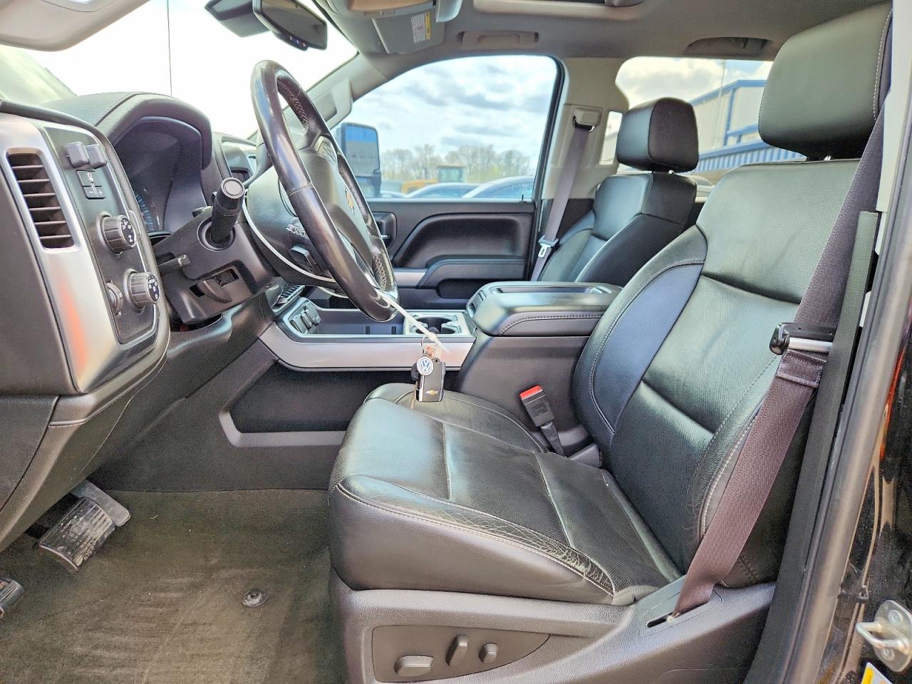 2015 CHEVROLET SILVERADO K2500 HEAVY DUTY LTZ photo 7