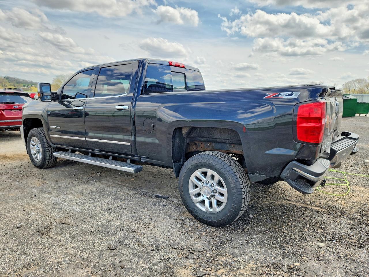 2015 CHEVROLET SILVERADO K2500 HEAVY DUTY LTZ photo 2