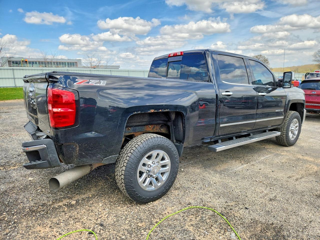 2015 CHEVROLET SILVERADO K2500 HEAVY DUTY LTZ photo 3