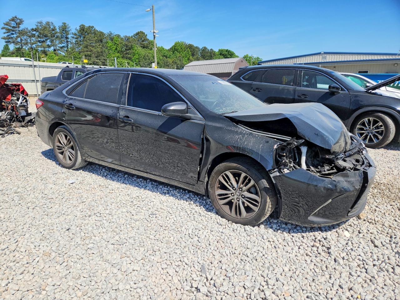 2017 TOYOTA CAMRY SE photo 7