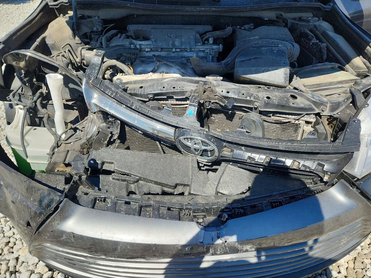2017 TOYOTA CAMRY SE photo 21
